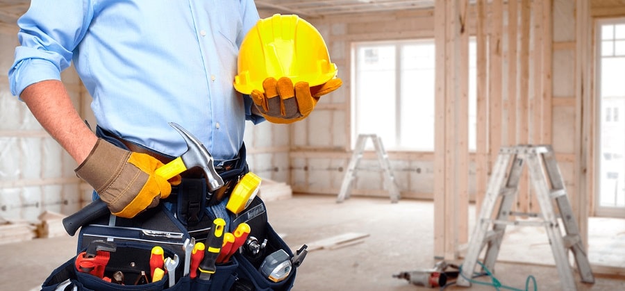 Как выбрать строителей для ремонта в квартире?